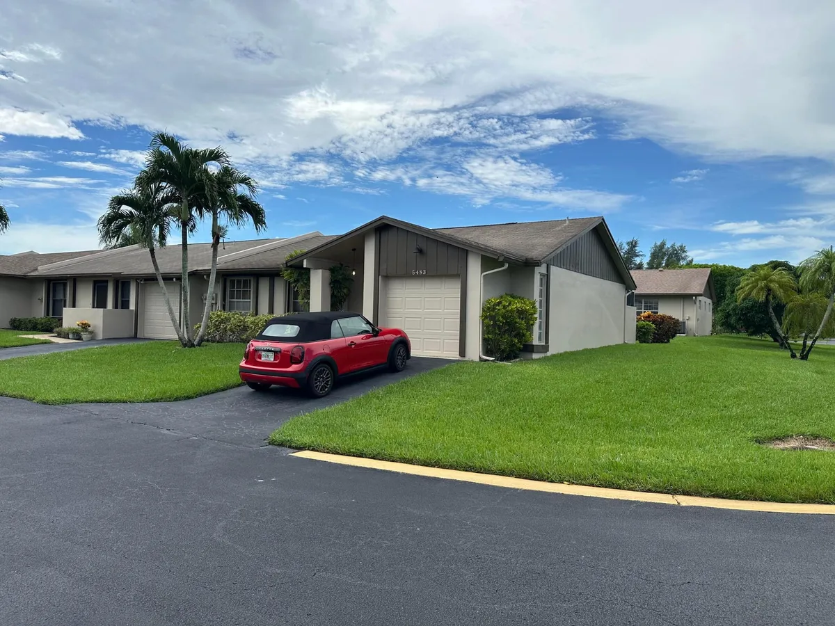 Residence photo 4