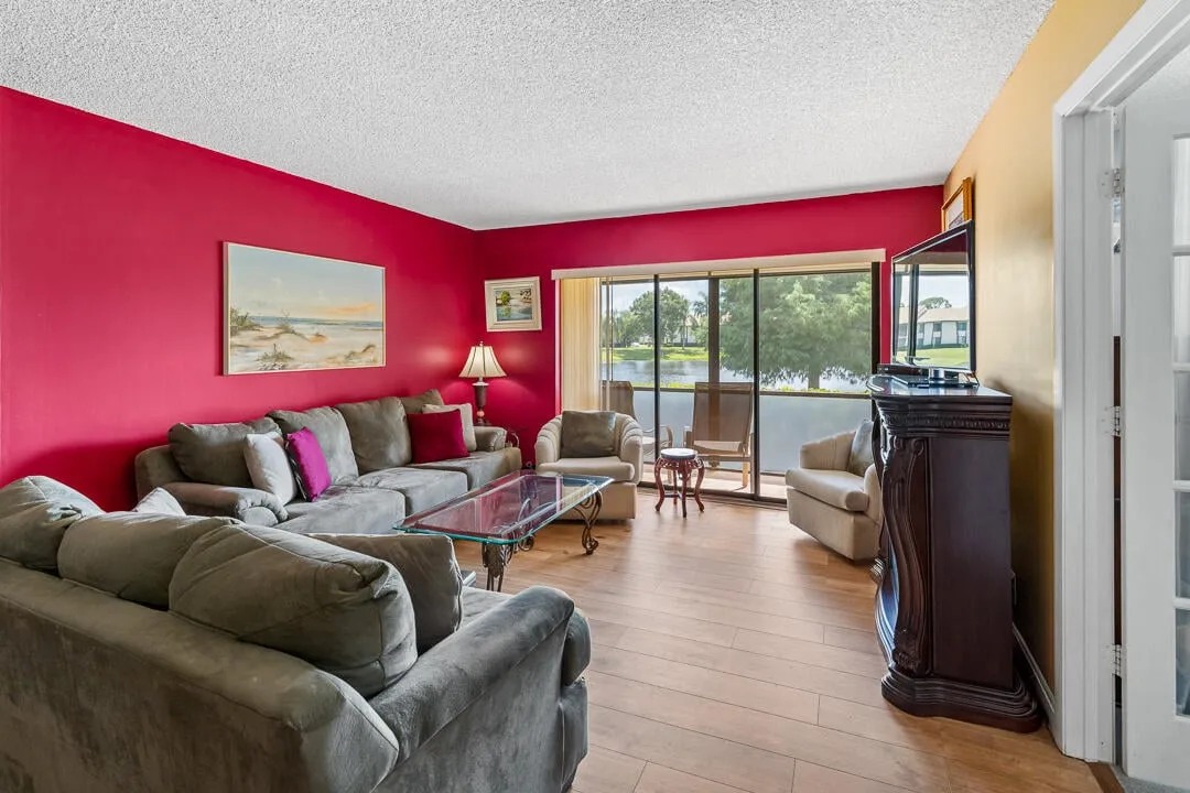  Residence photo 19
