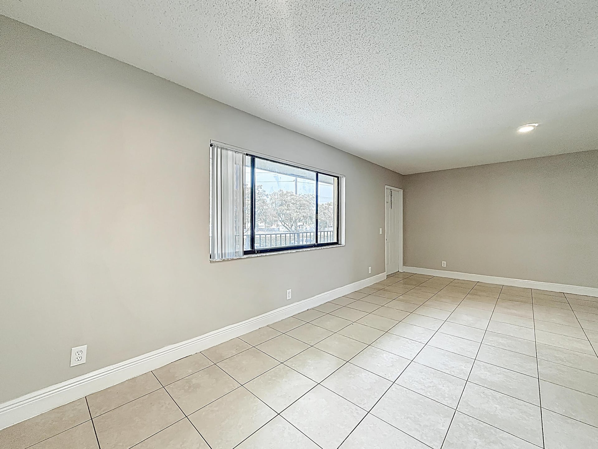  Residence photo 13