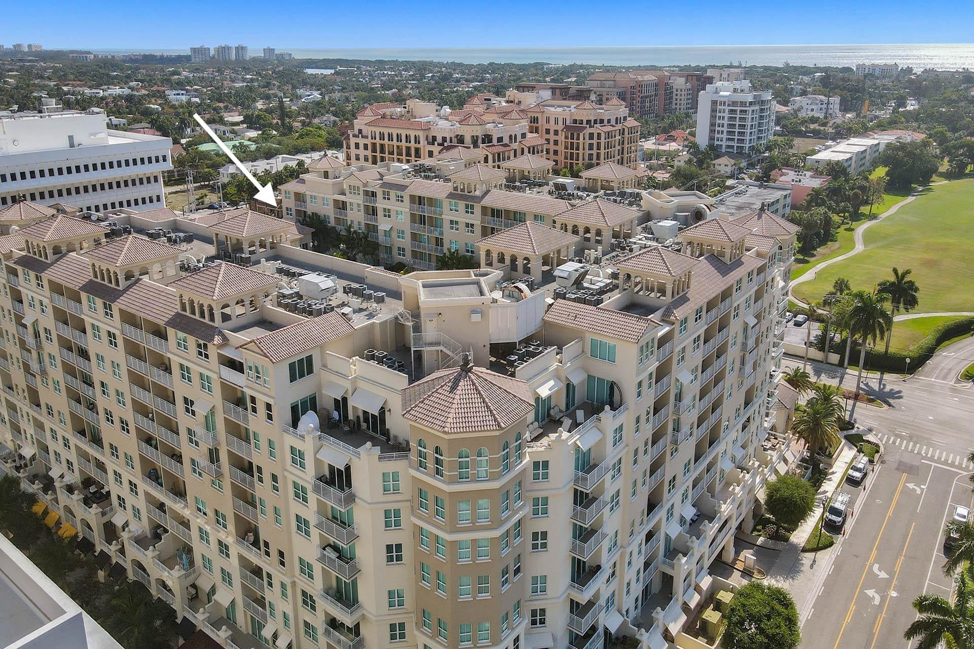 Townsend Place Unit Apt 802 photo 4