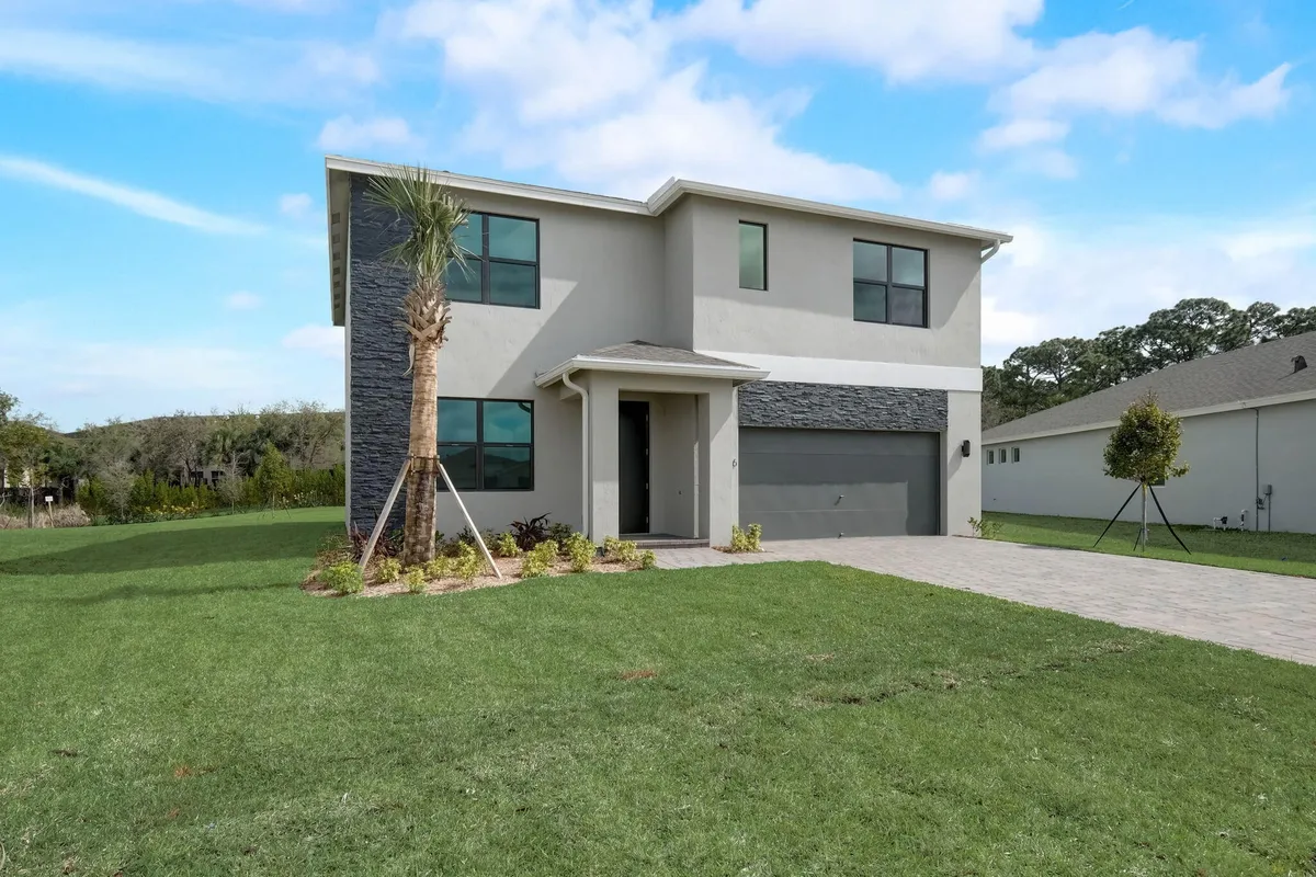 Residence photo 4