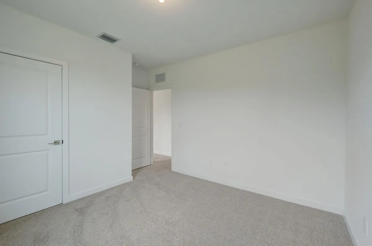 Residence photo 16