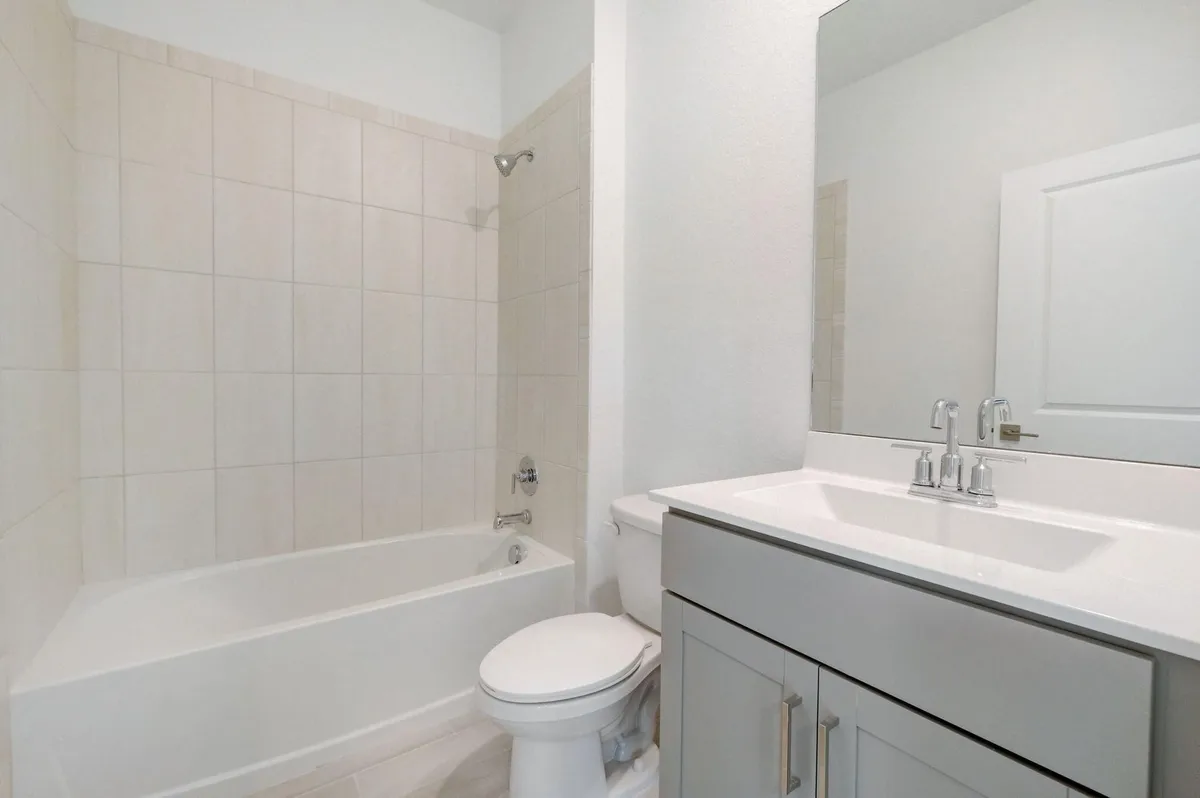 Residence photo 19