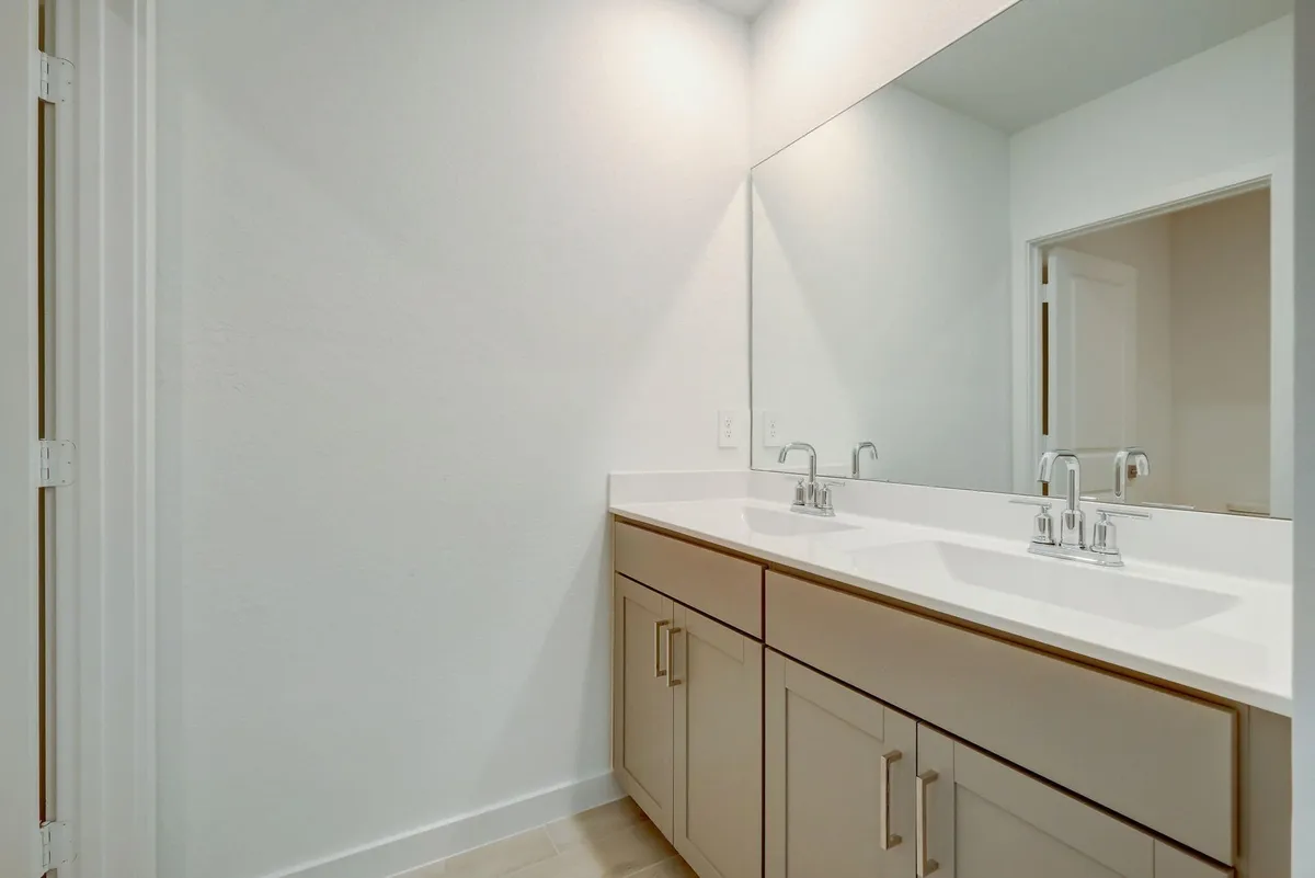 Residence photo 28