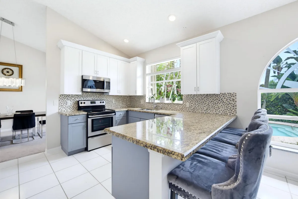Boca Isles Residence photo 19