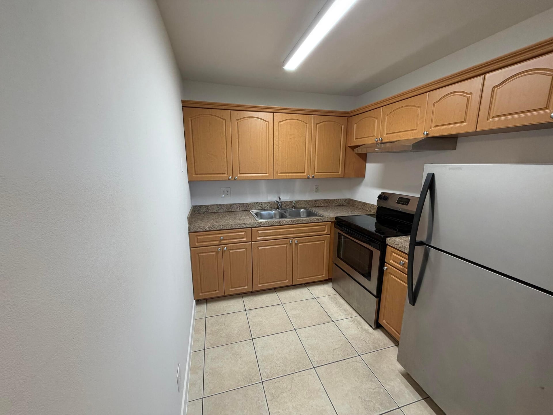 Unit 314 photo 13