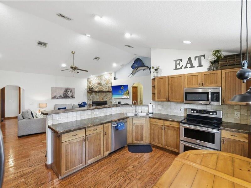  Residence photo 25