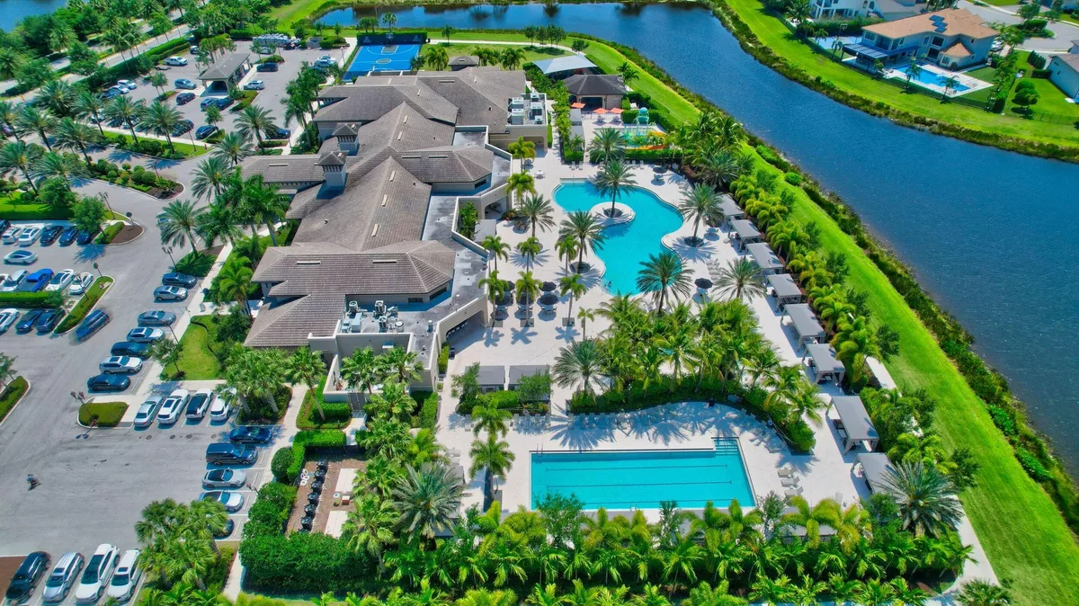 Seven Bridges Residence photo 64