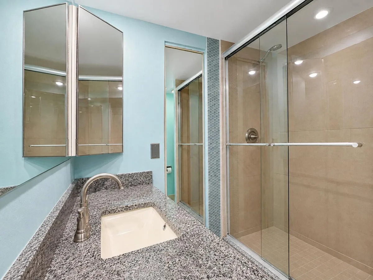 Unit 148 photo 28