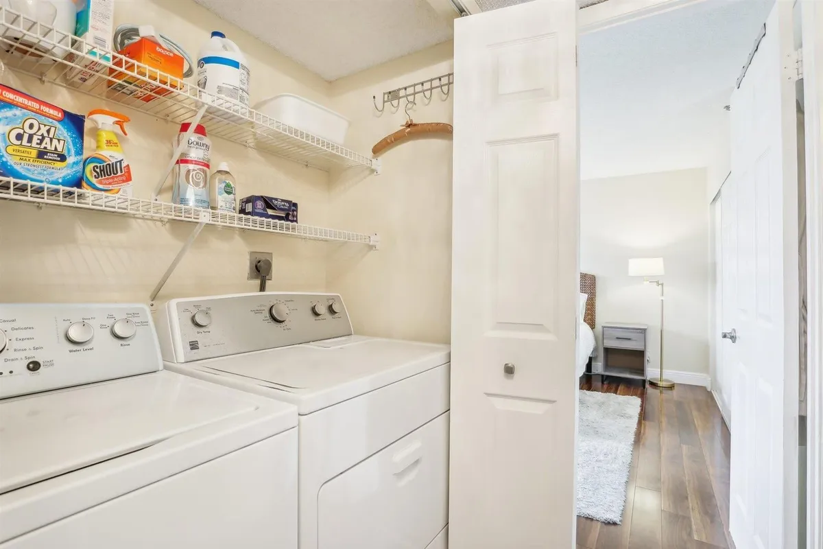 Unit 202 photo 25