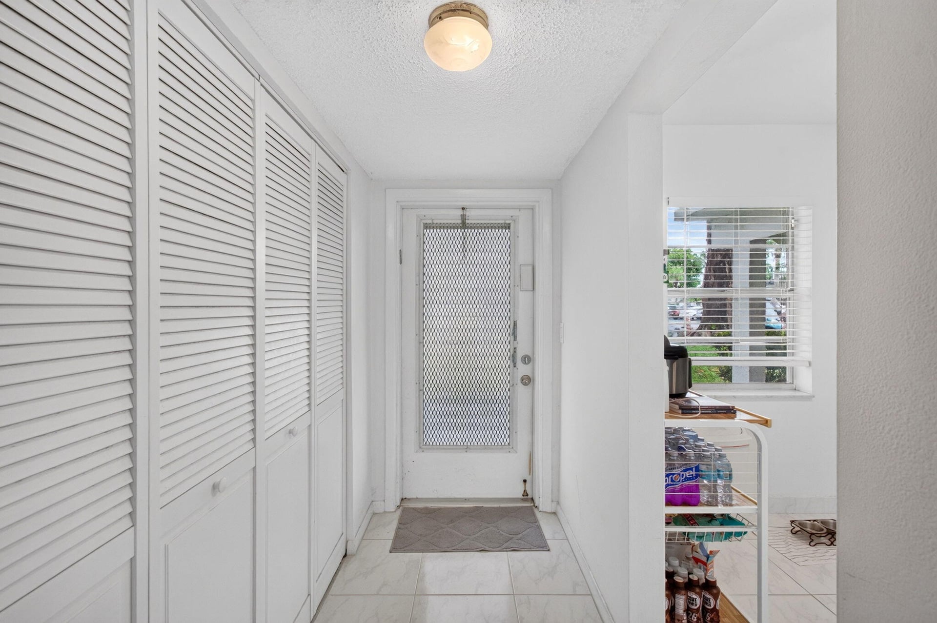 Unit 108 photo 7
