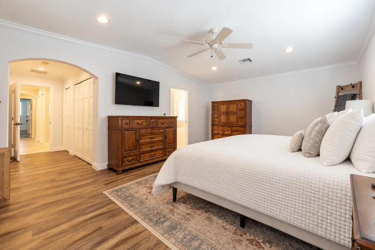 Residence photo 19