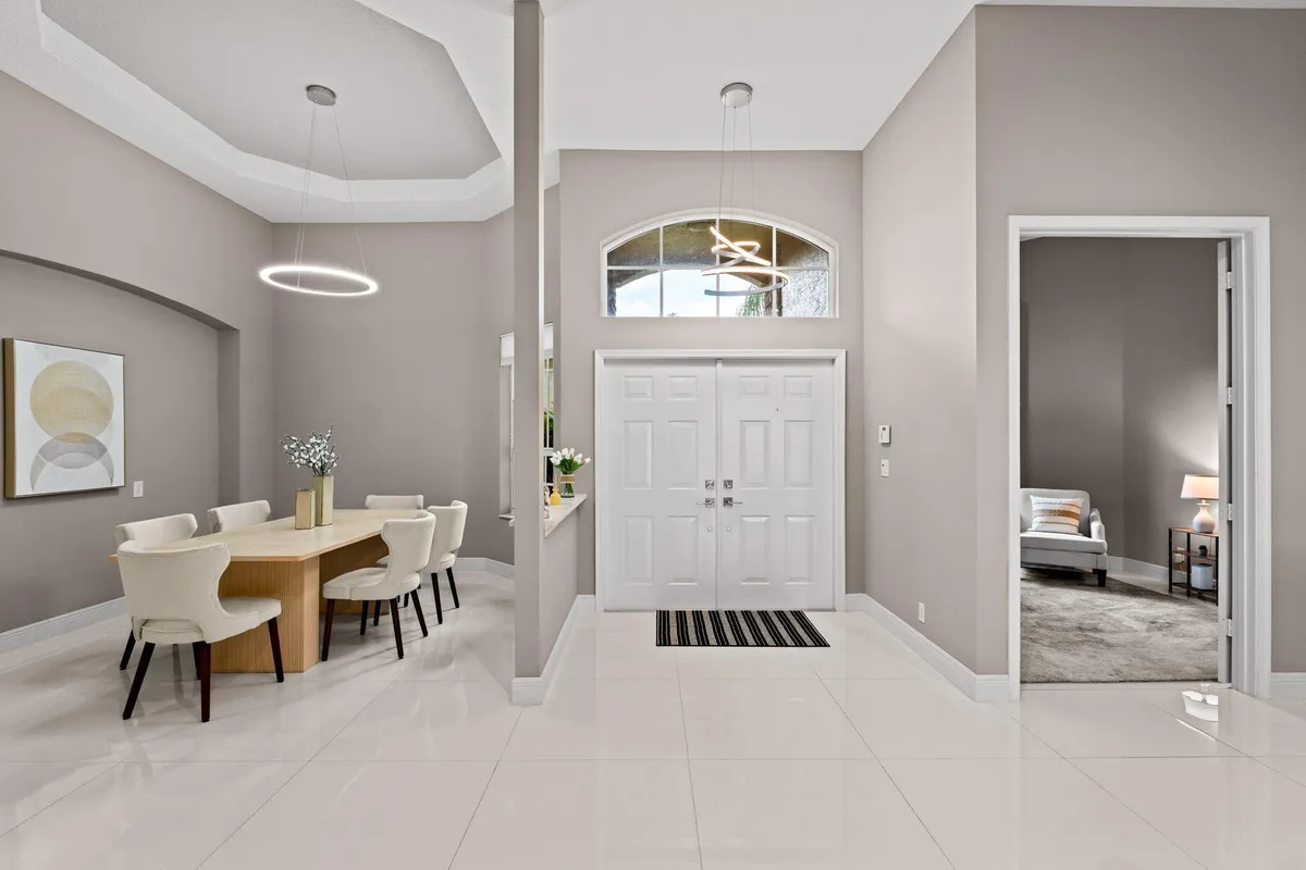 Residence photo 4