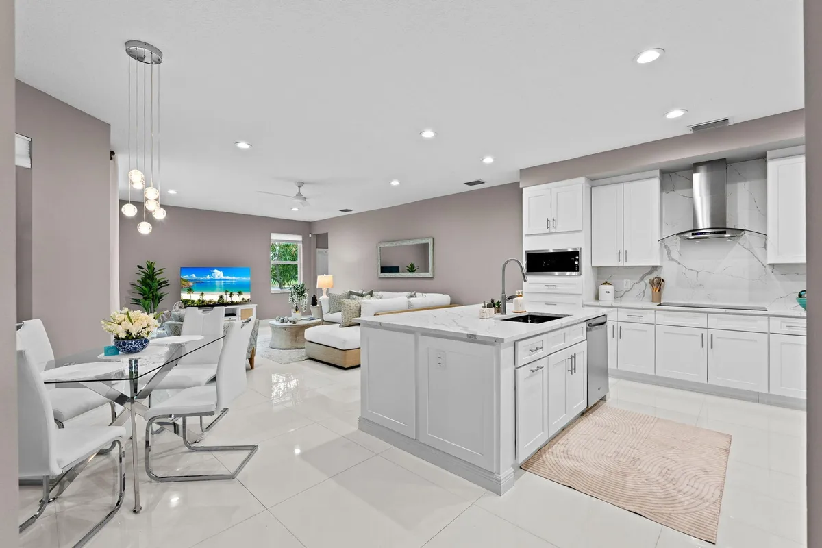 Residence photo 13