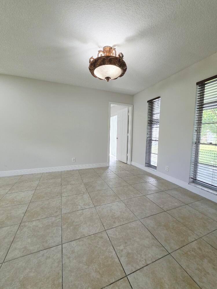  Residence photo 10