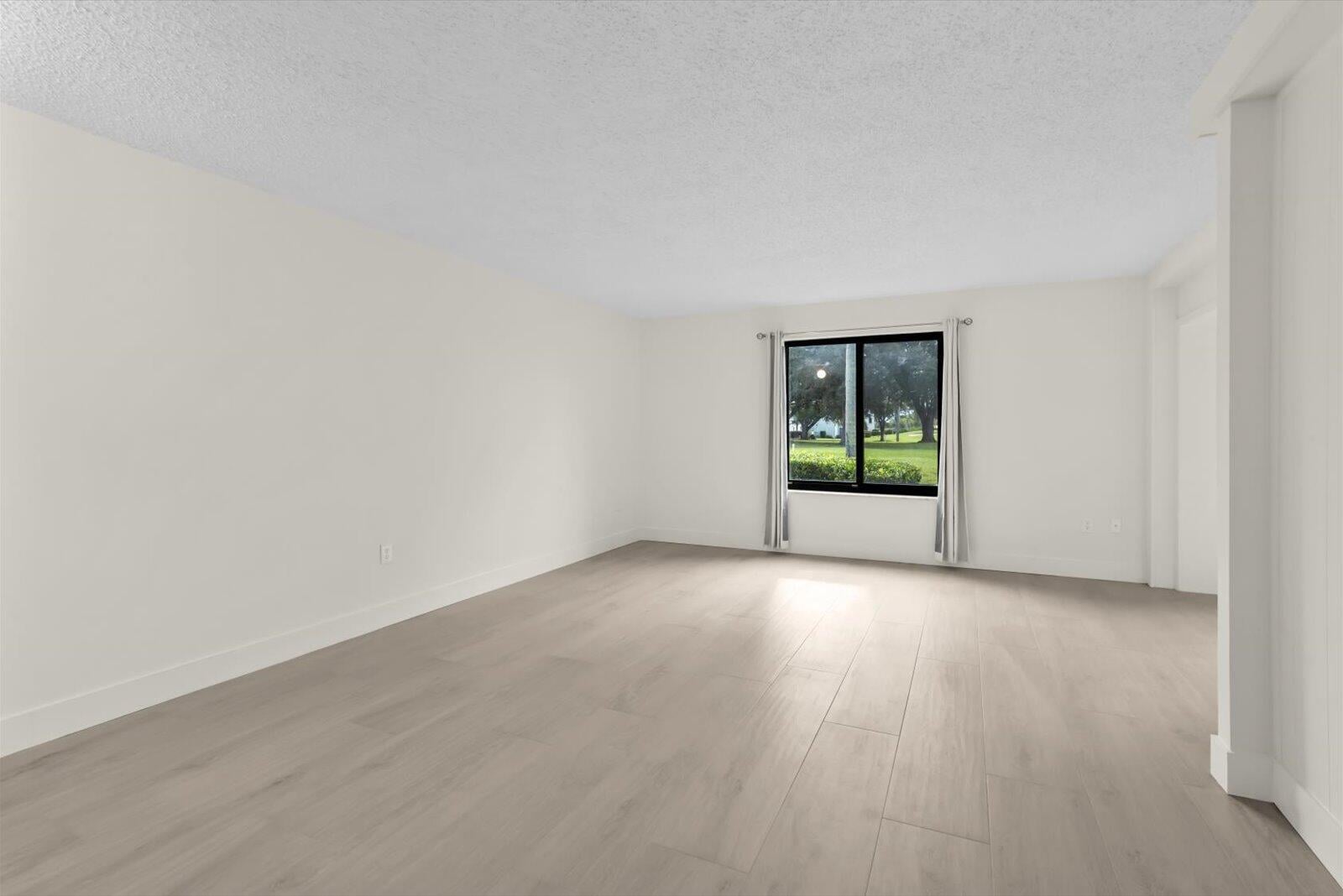 Rocky Point Residence photo 16