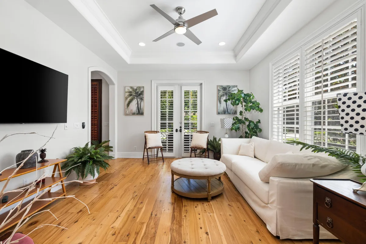 Residence photo 19
