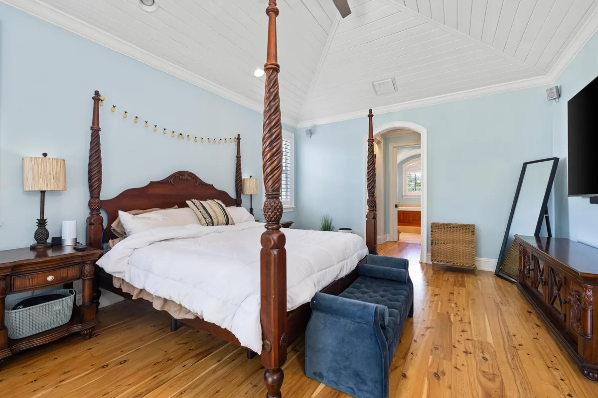Residence photo 43