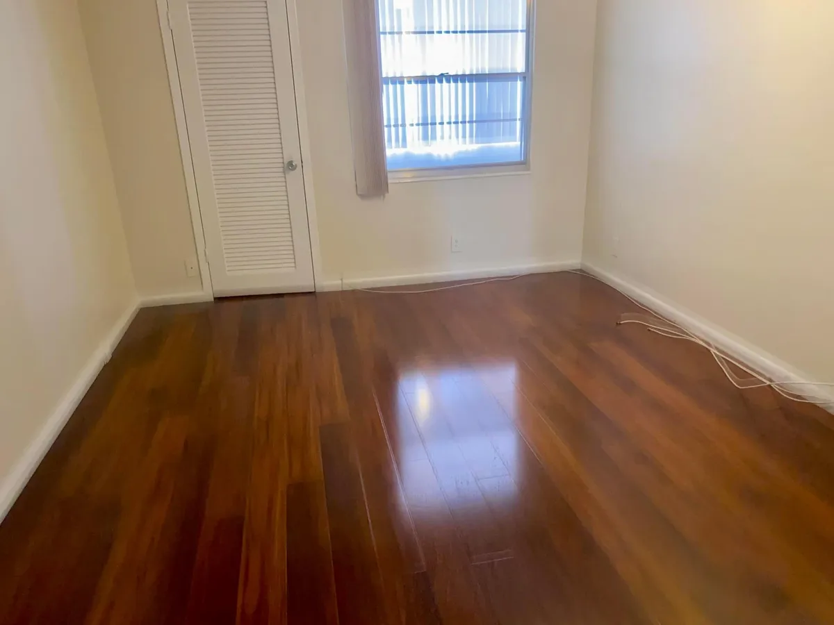 Residence photo 25