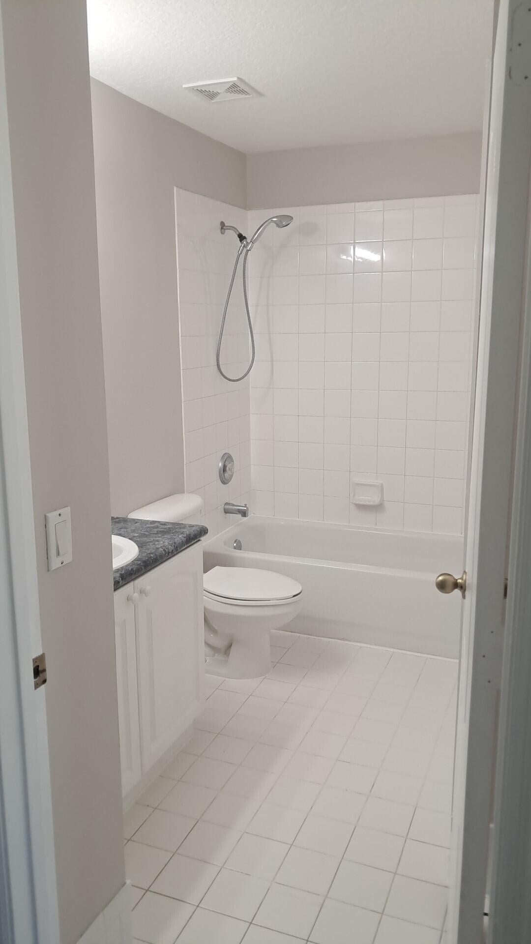  Residence photo 13