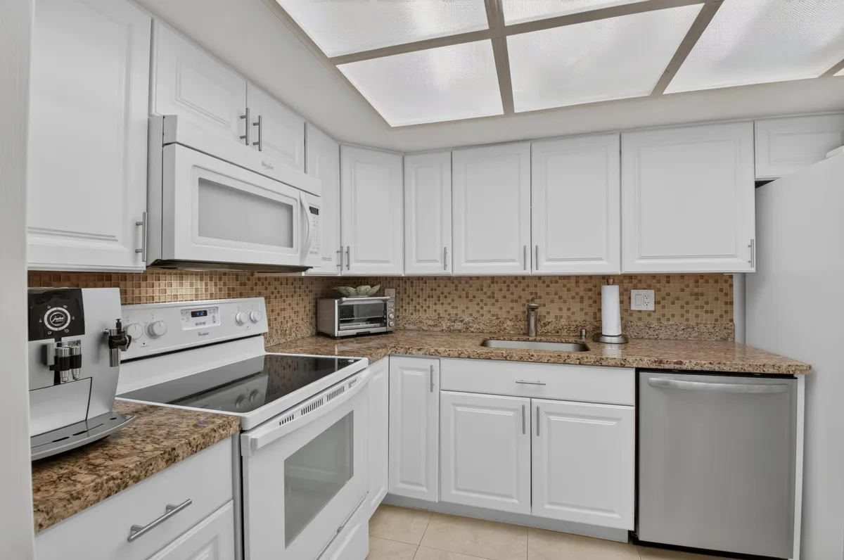 Boca West Country Club Residence photo 19