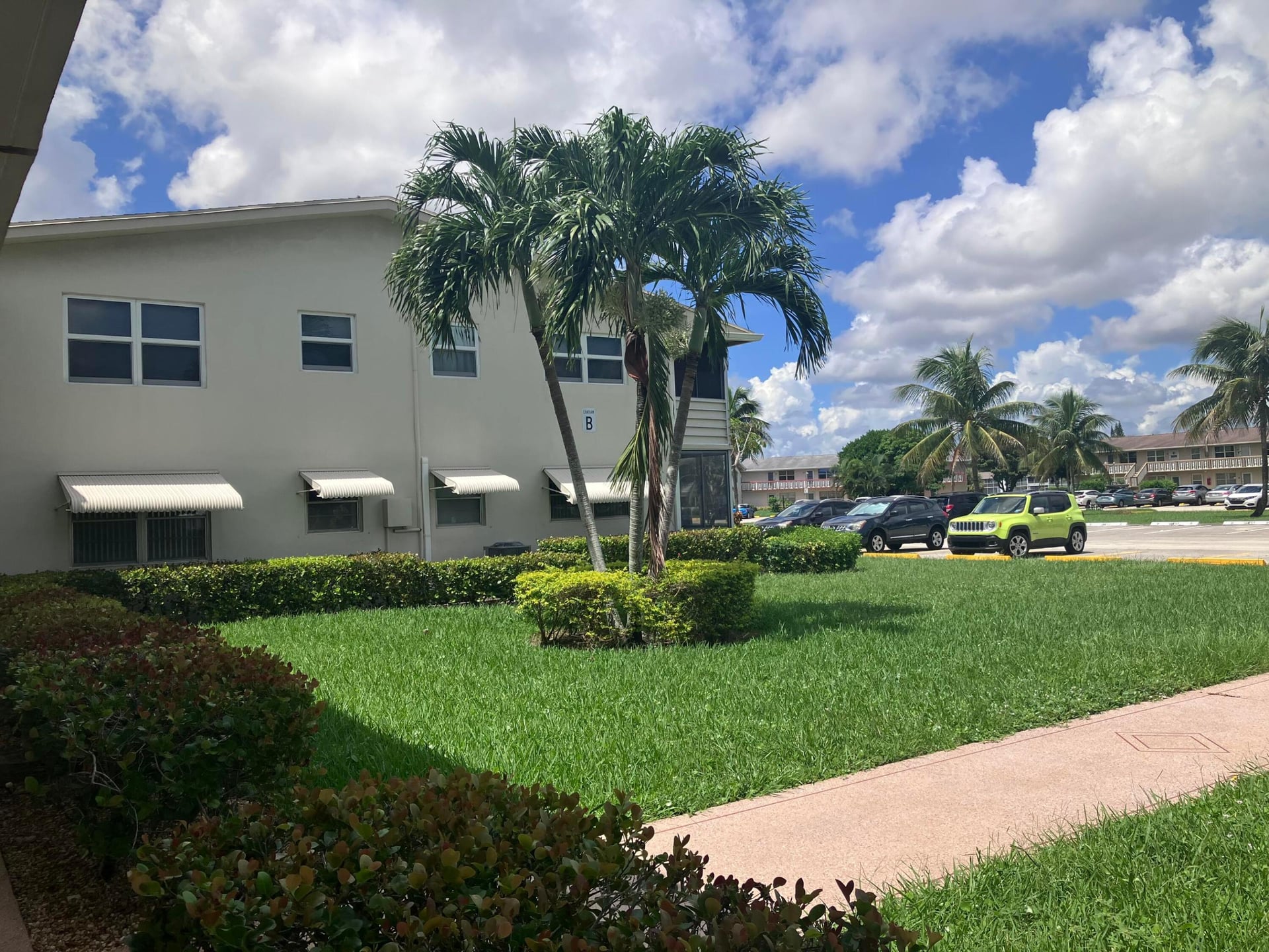 Residence photo 25