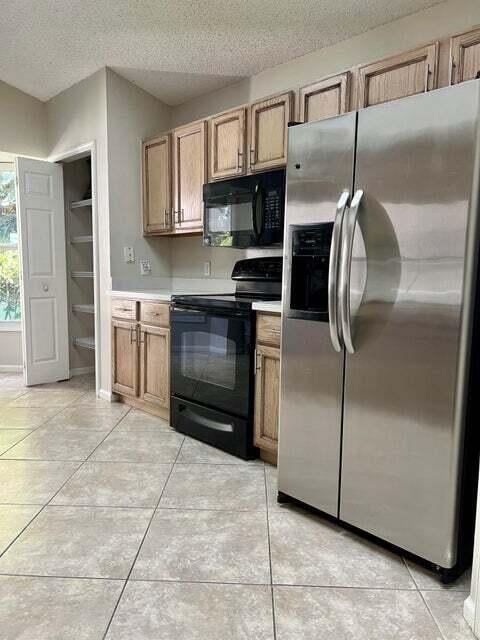  Residence photo 7