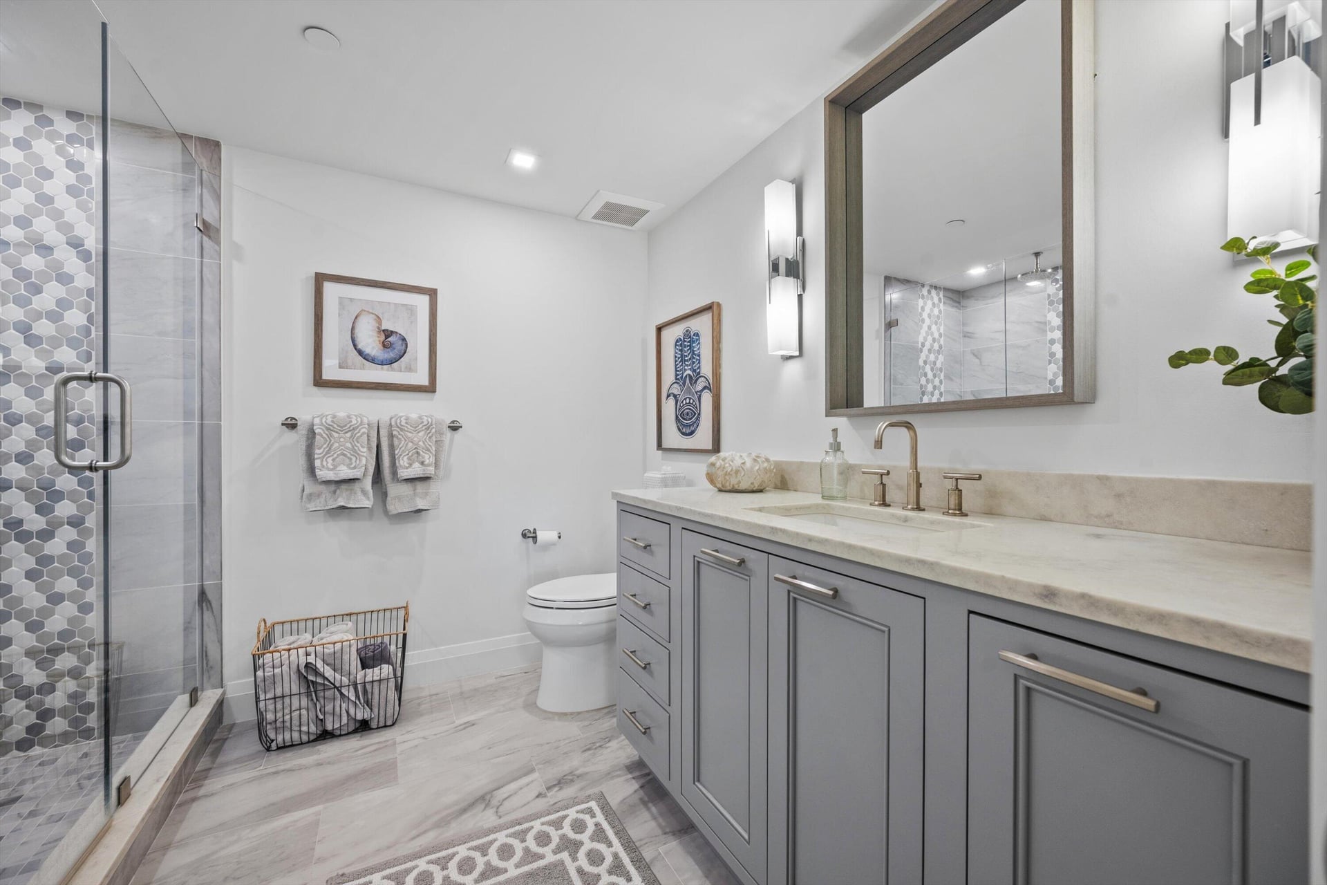 Unit 3030 photo 19