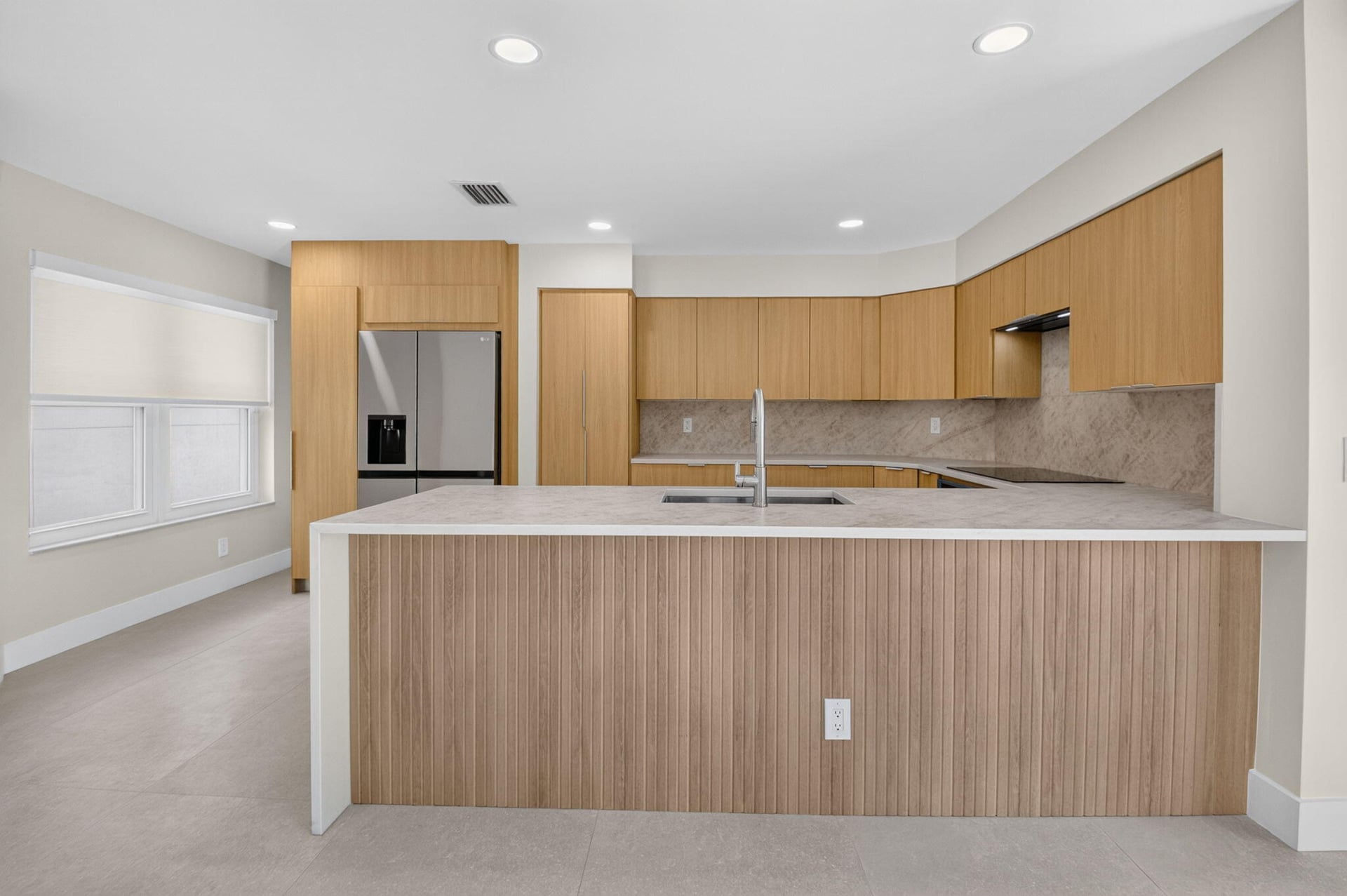 Residence photo 16
