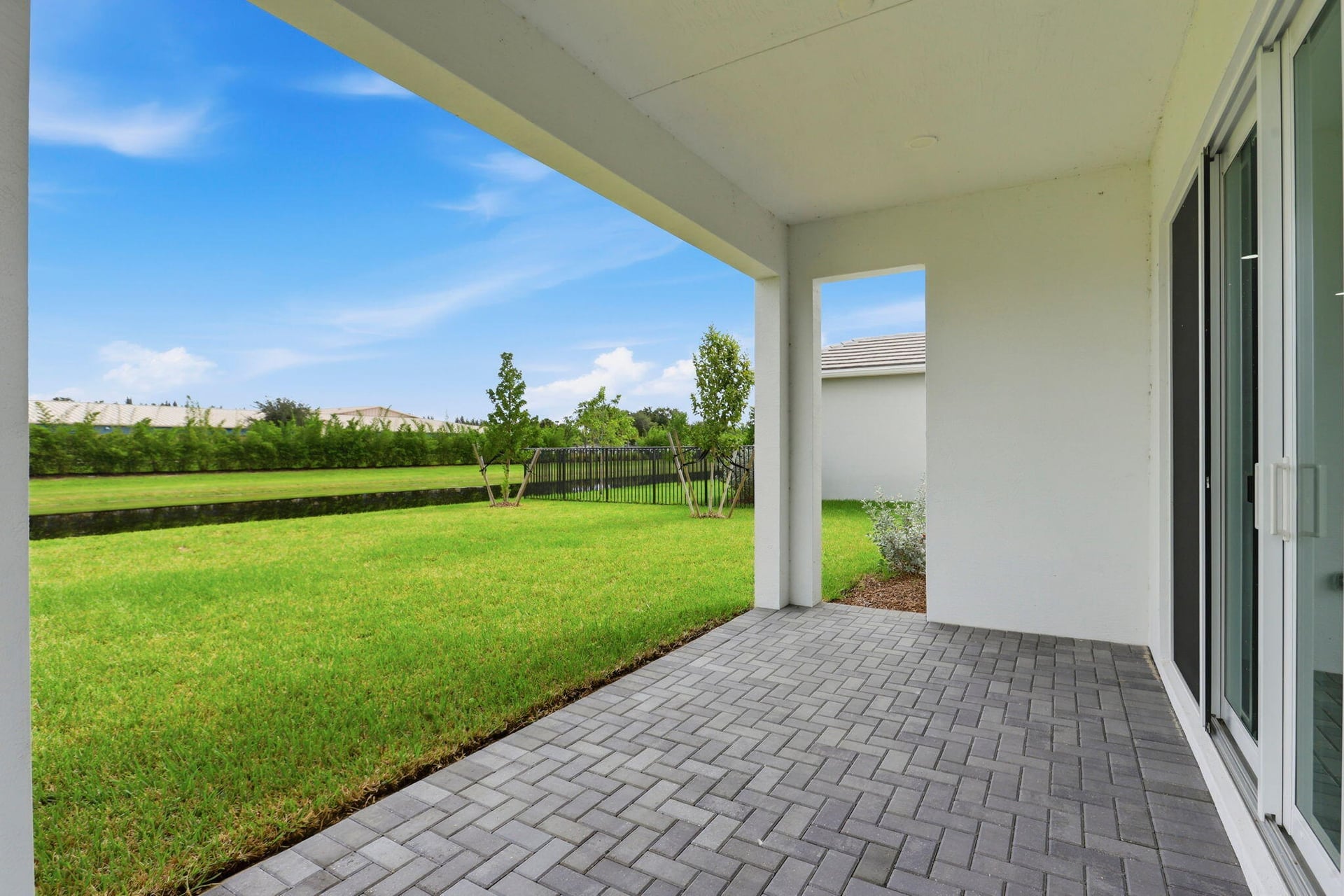 Residence photo 16