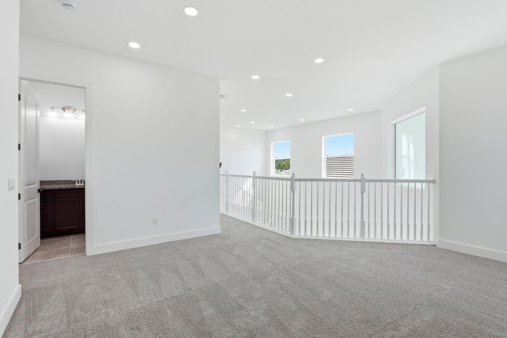 Residence photo 34