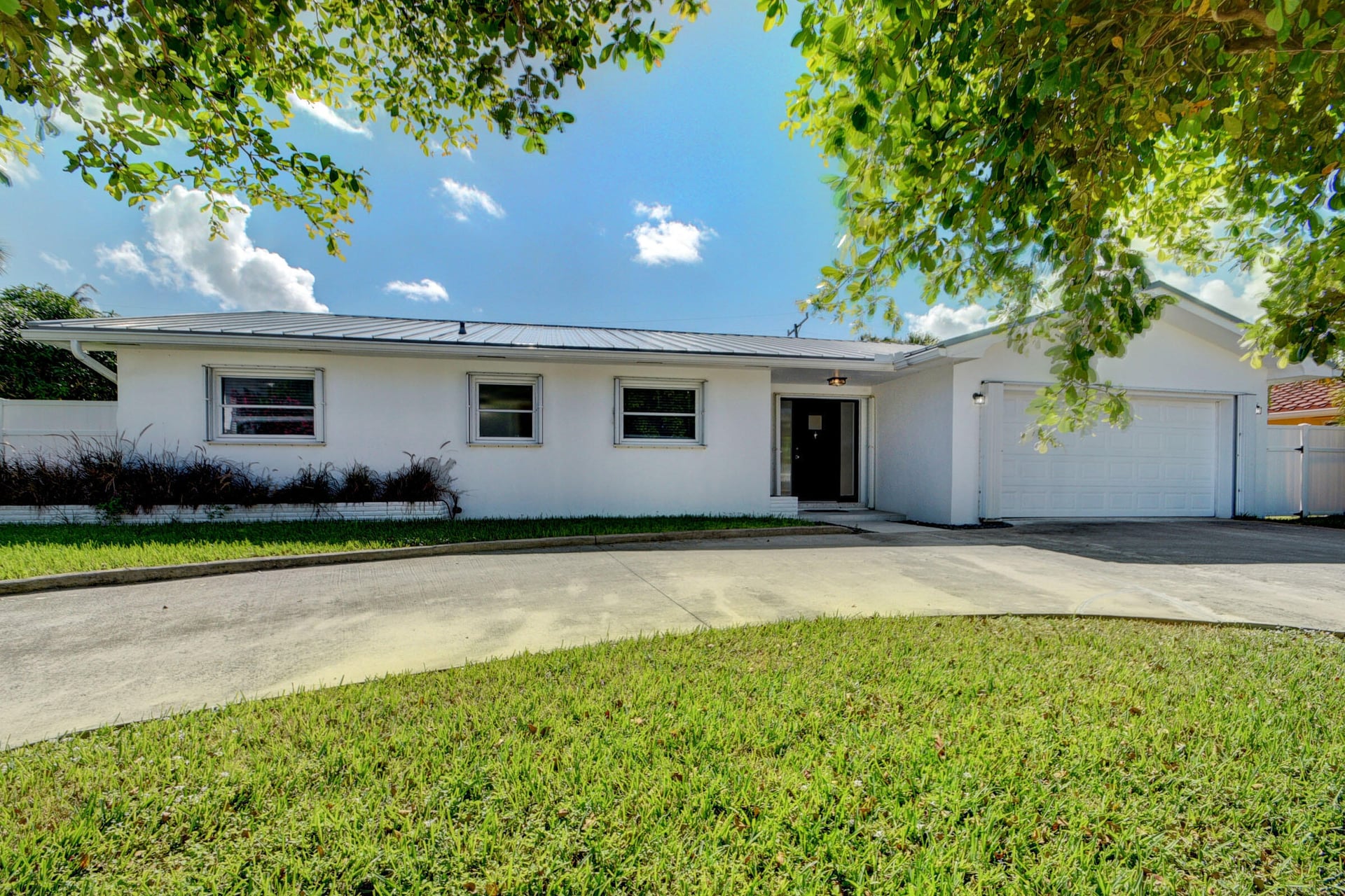 Palm Beach Isles Residence photo 22