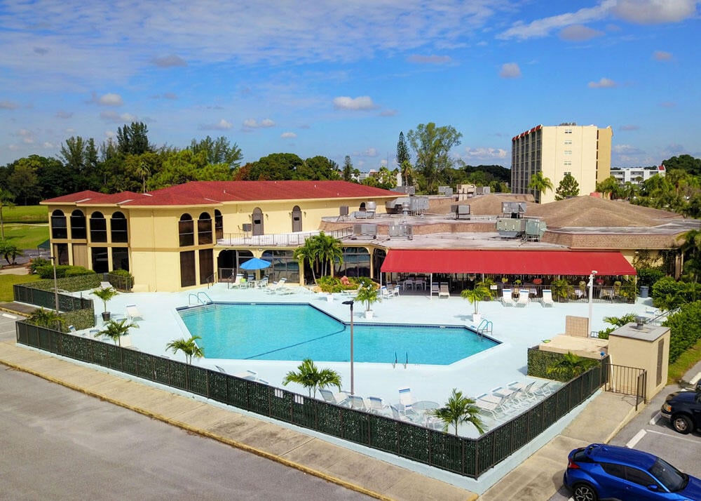 Unit 113 photo 19