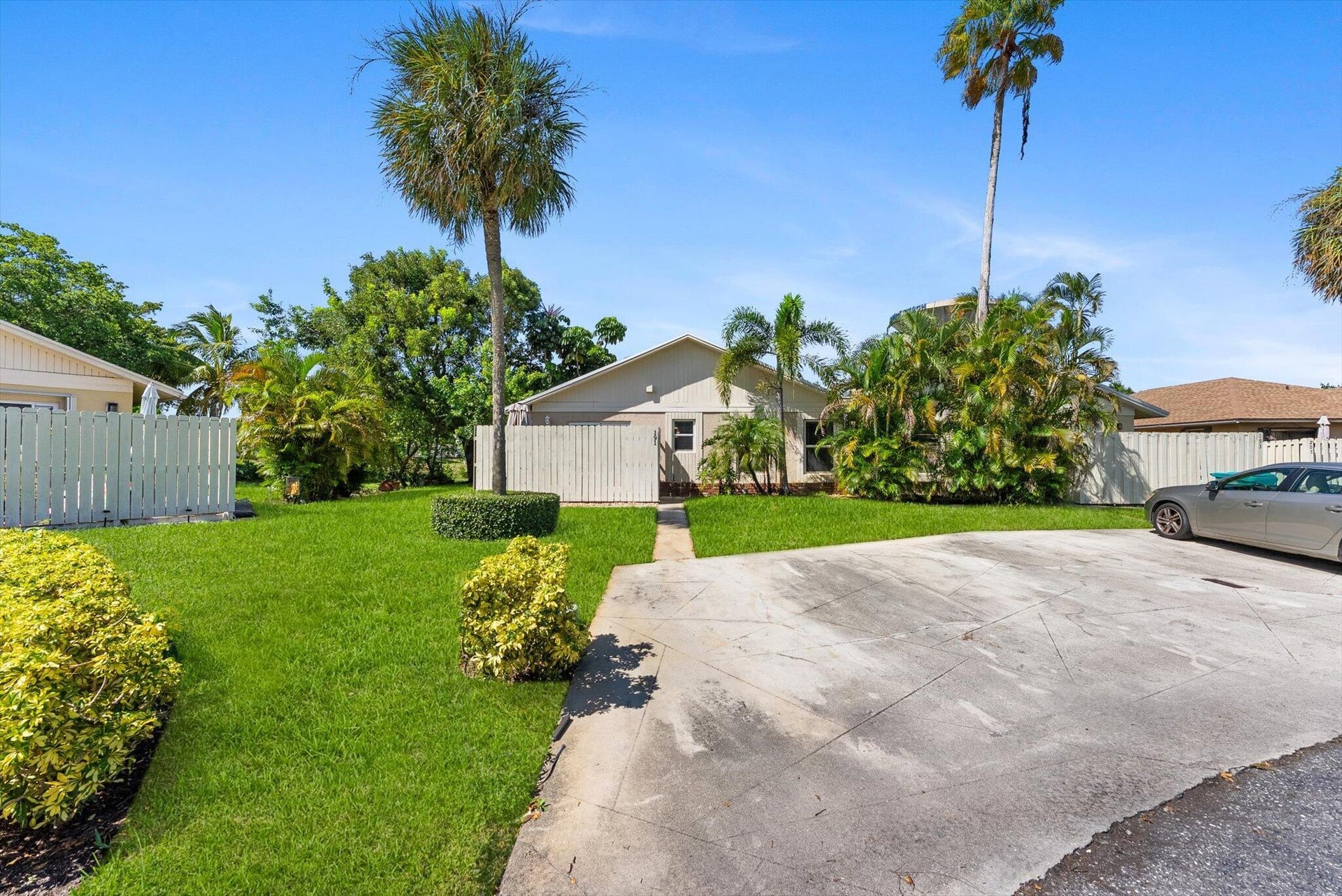  Residence photo 22