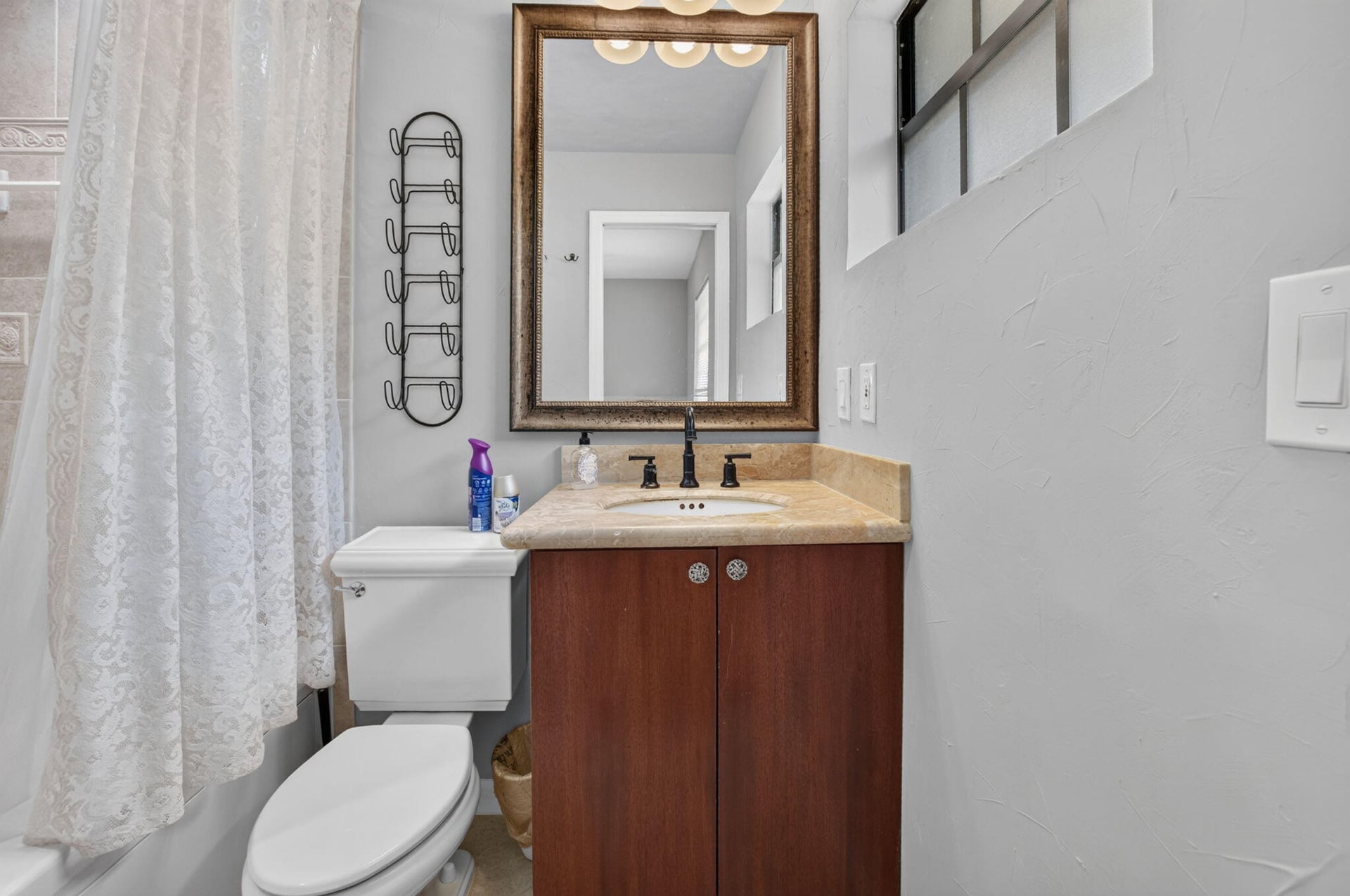 Residence photo 37