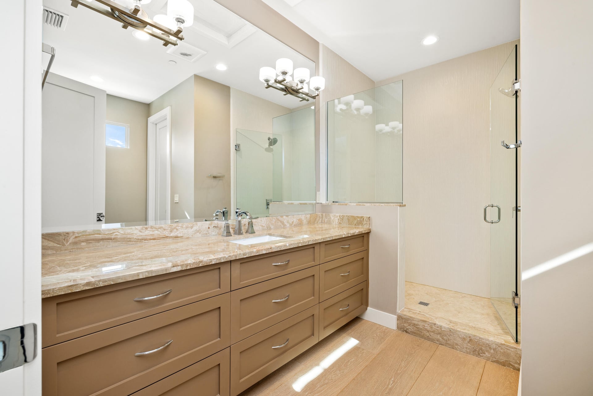 Palm Beach Isles Residence photo 16
