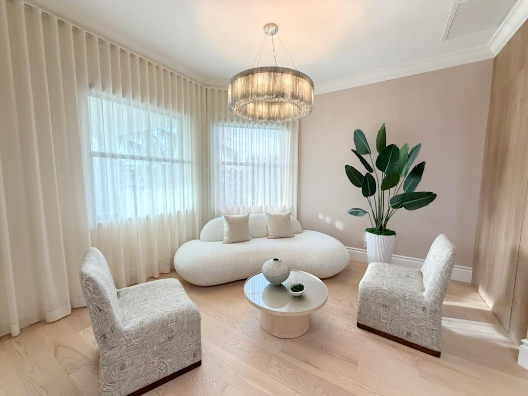 Residence photo 61