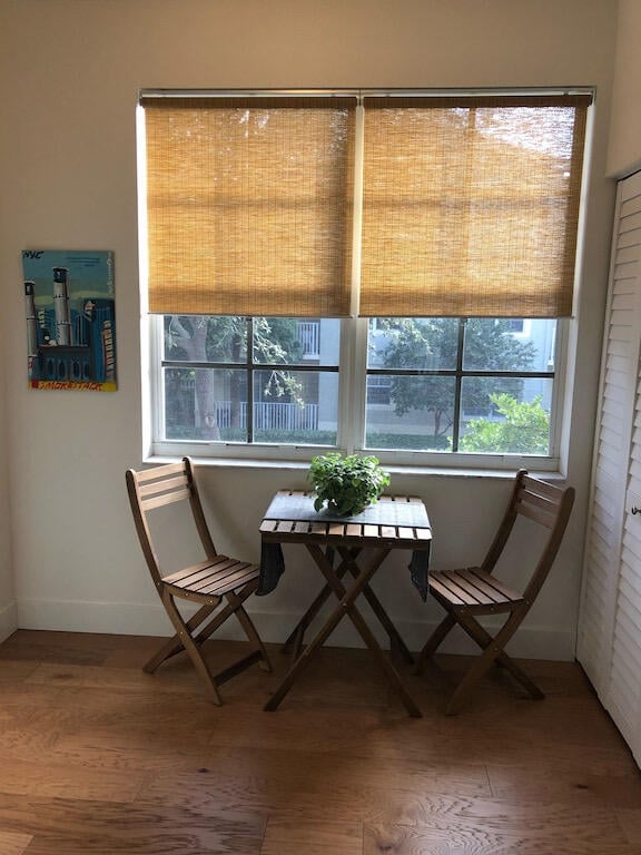 Unit 25 photo 7