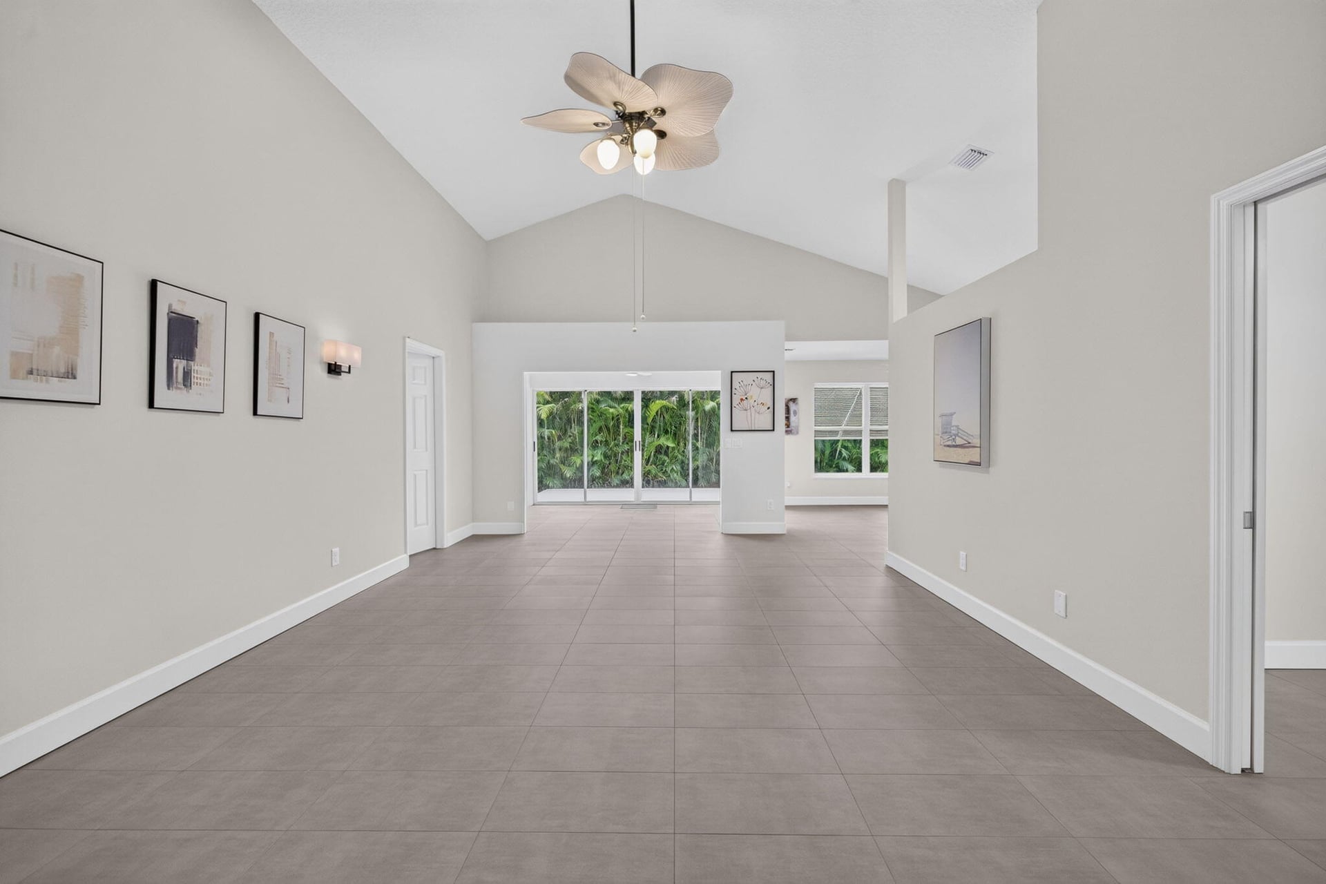 Residence photo 4