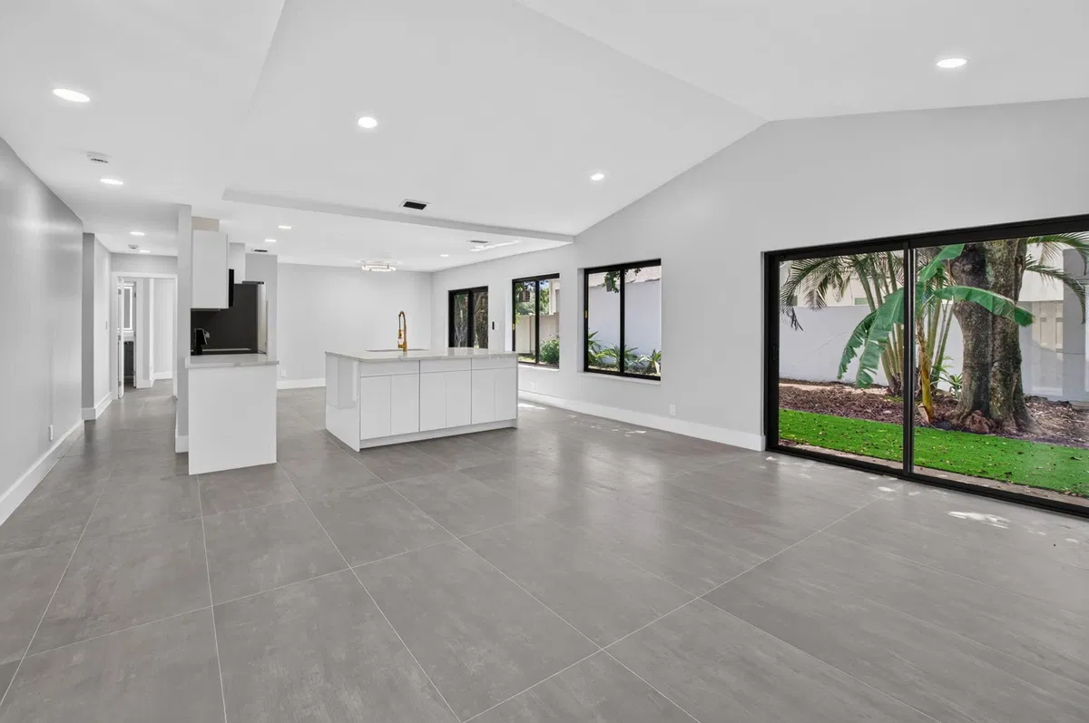  Residence photo 13