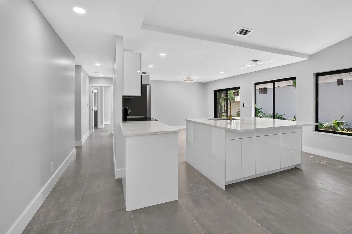  Residence photo 22