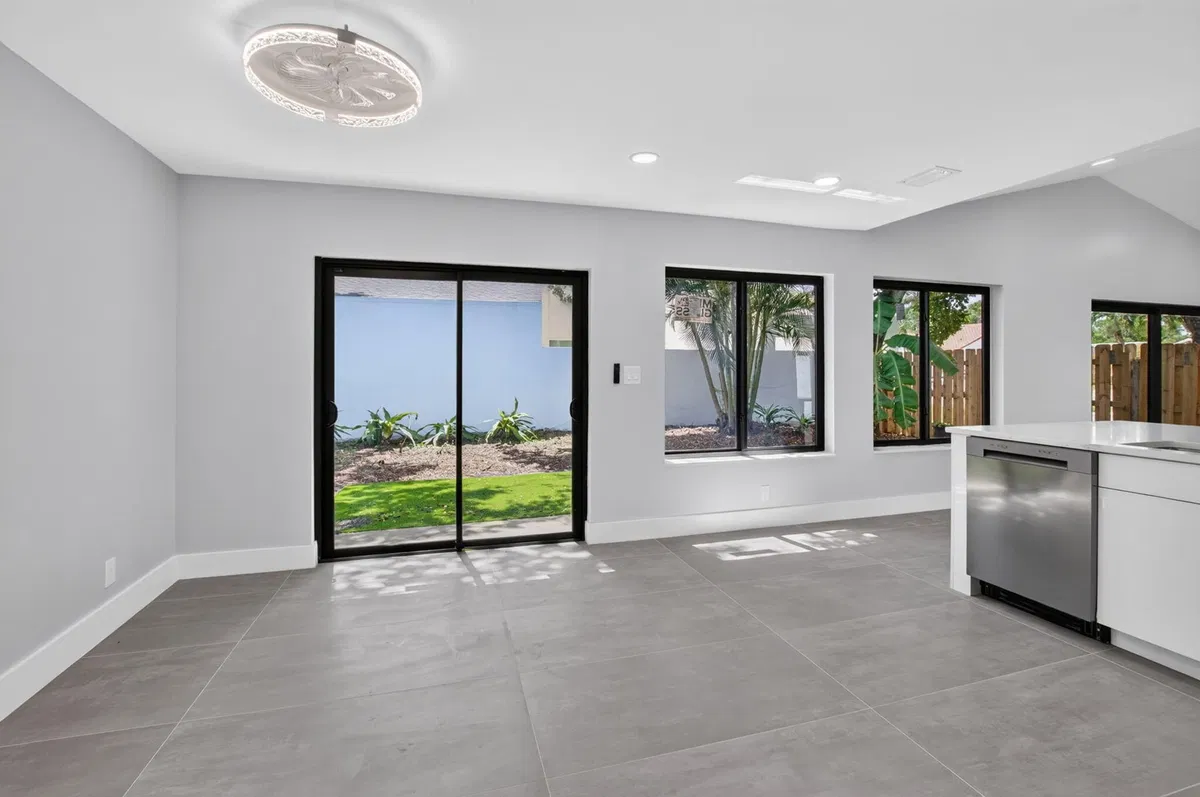  Residence photo 31