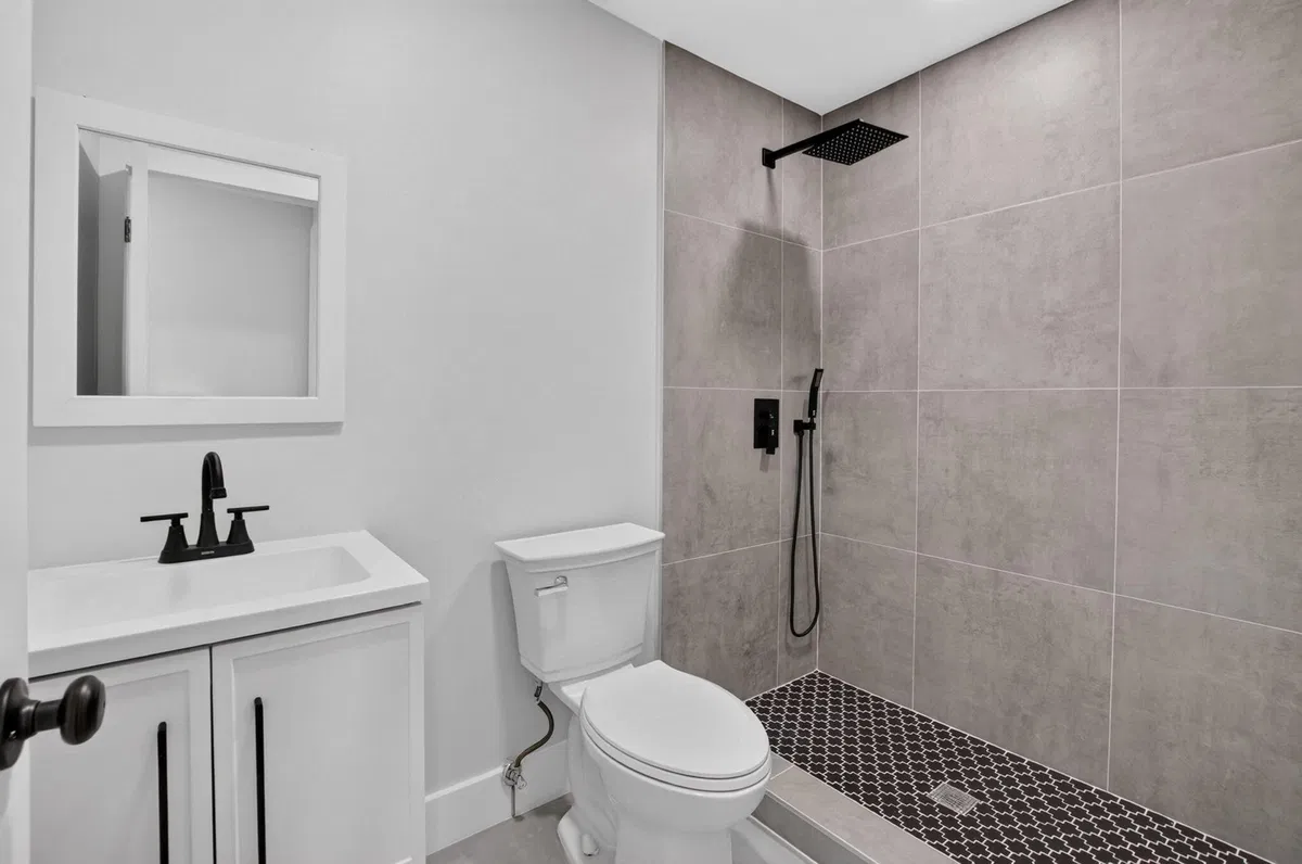  Residence photo 34