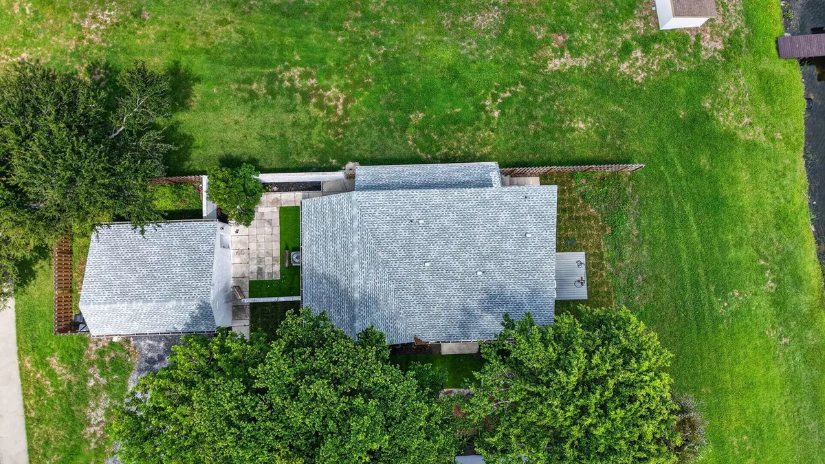  Residence photo 82