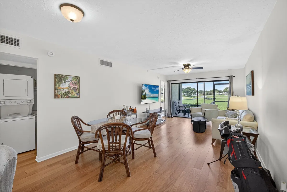 Eastpointe Country Club Unit 103 photo 4