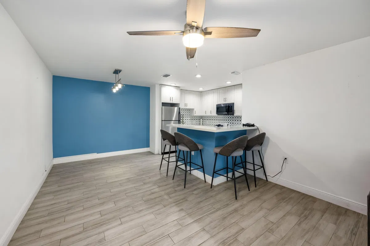 Residence photo 10