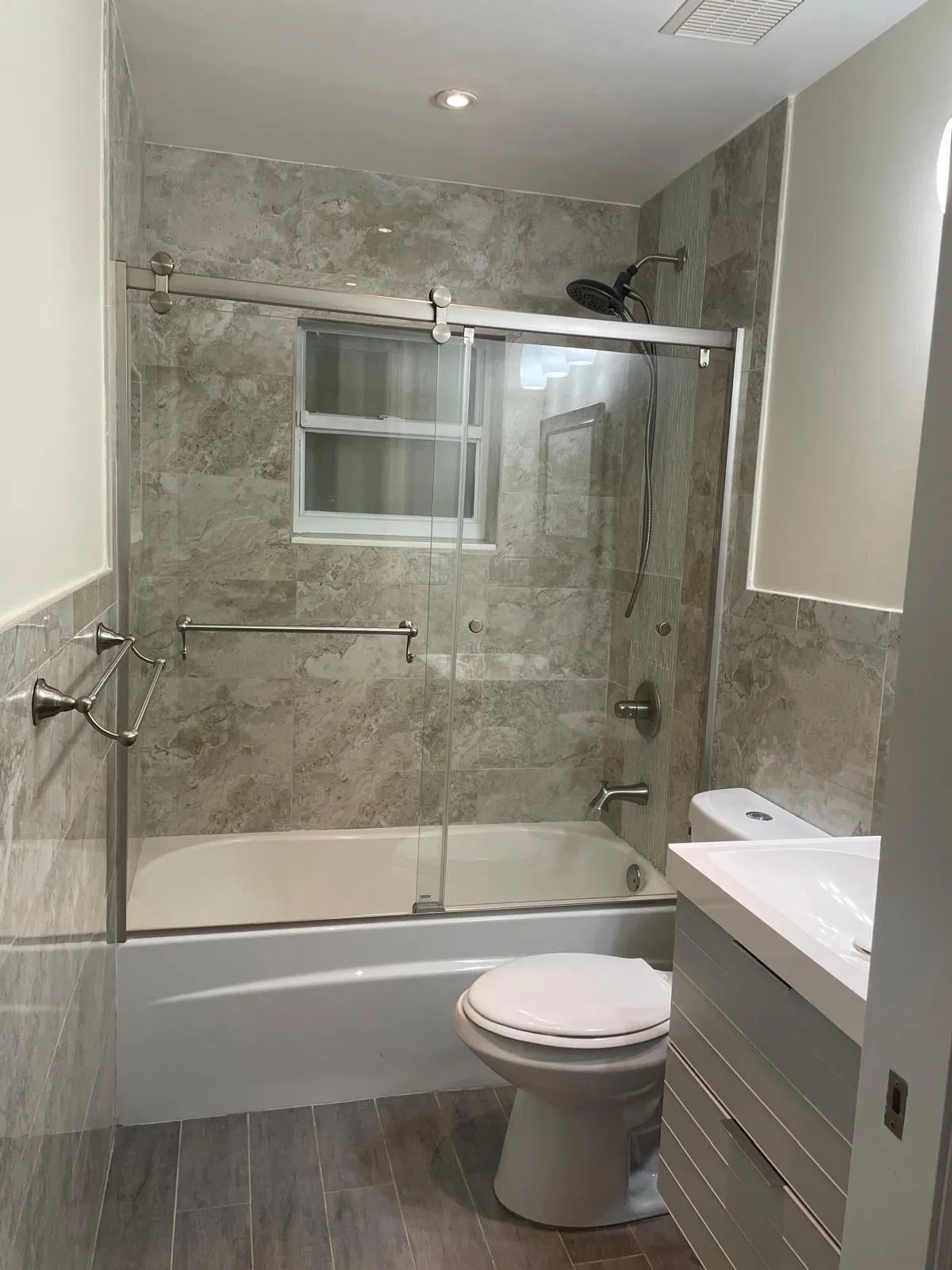 Residence photo 19