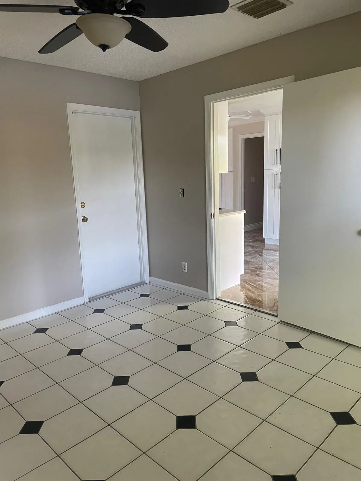 Residence photo 22