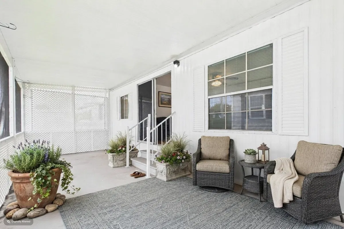 Residence photo 10