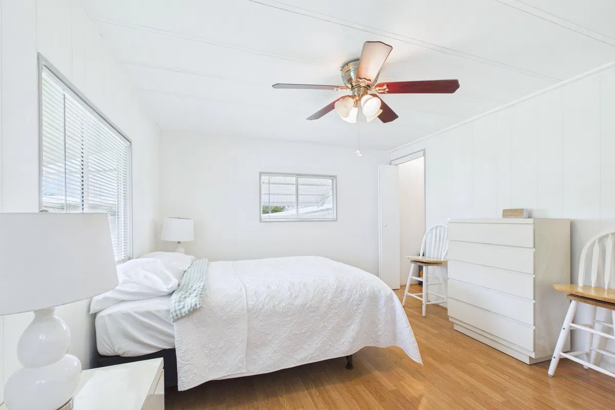 Residence photo 13